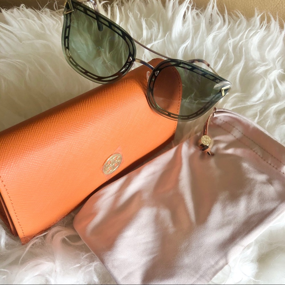 Tory Burch Green Gradient Sunglasses*NWB - Picture 2 of 5